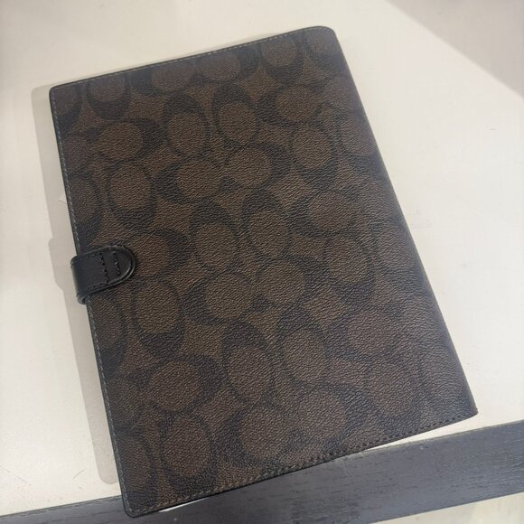 coach Notebook In Signature Canvas 222 - Picture 2 of 5